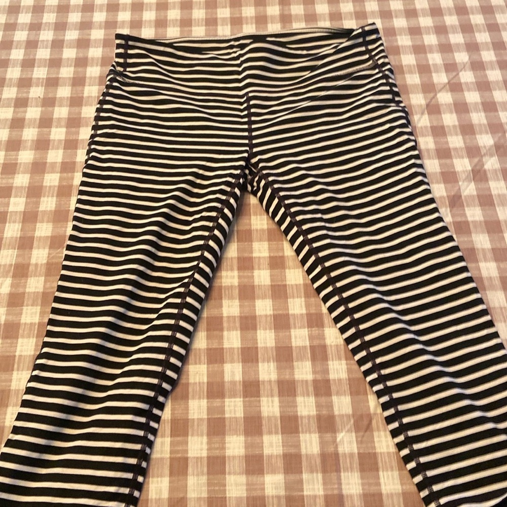 Athleta capris